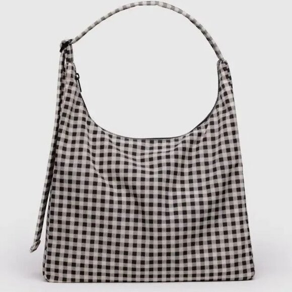 BAGGU Handbags - NWT Baggu Regular Shoulder Bag - Black & White Gingham